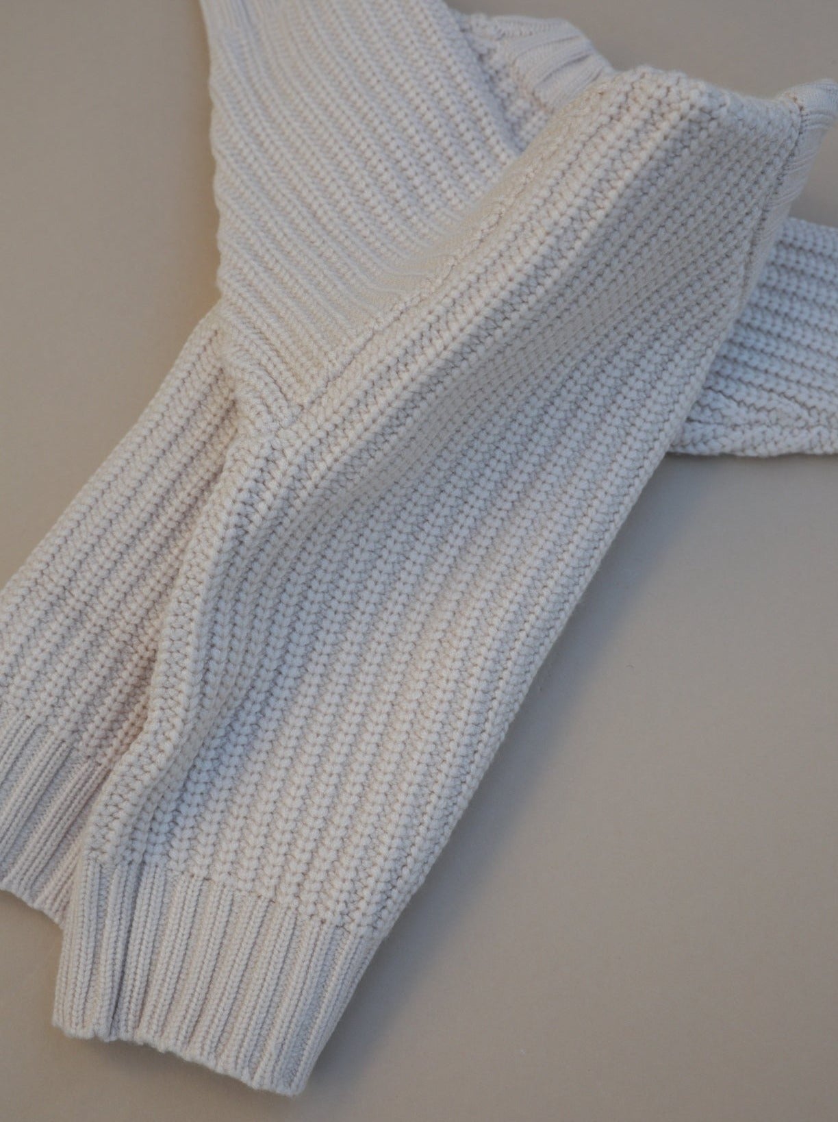 Knit Sweater / Cream