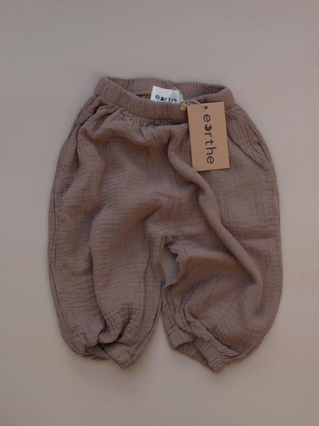 harem pants / almond