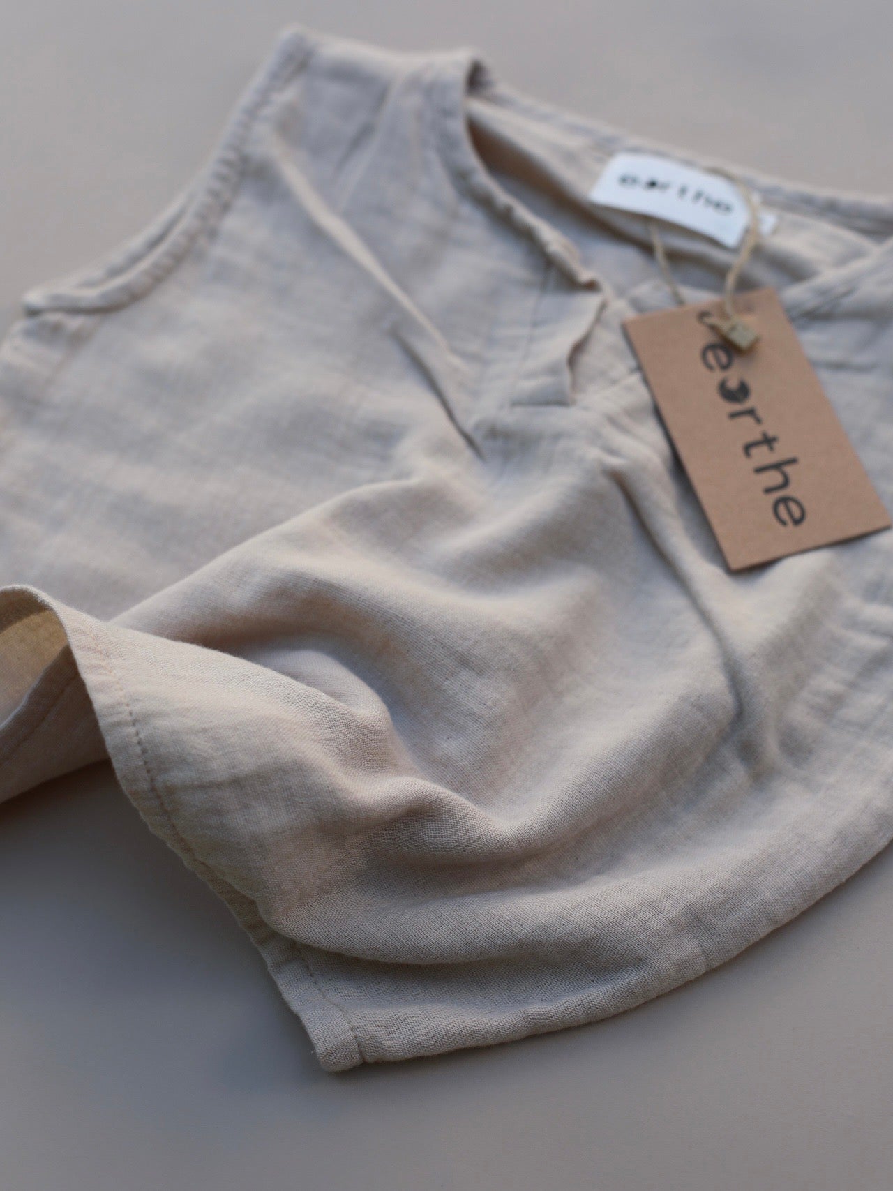 linen top / oat