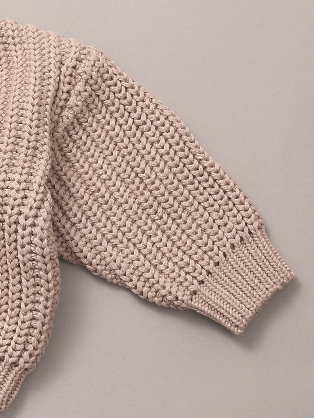 Chunky Knit Sweater / Cream